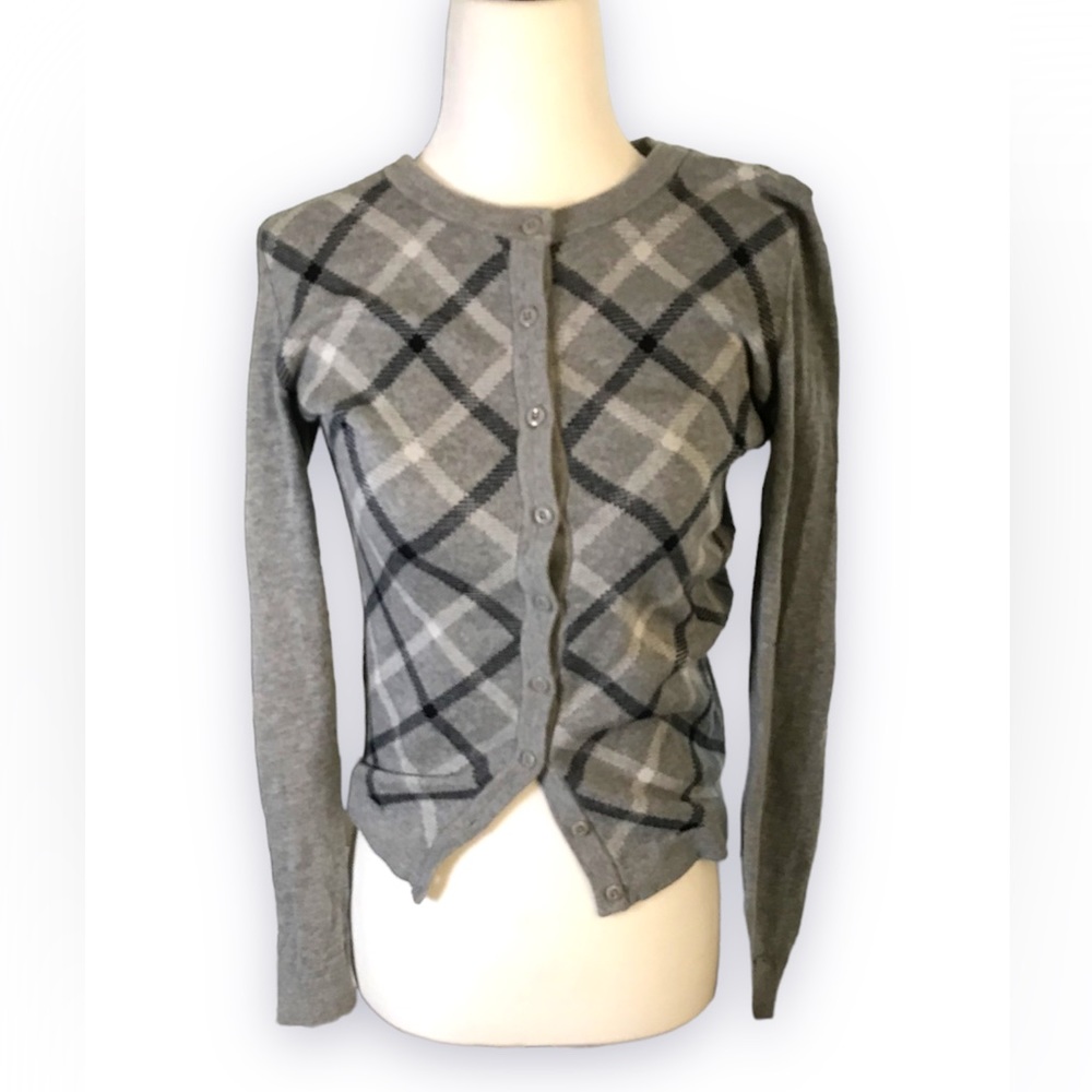 Tommy Hilfiger argyle grey cardigan in size XXS